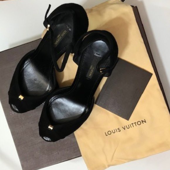 LOUIS VUITTON Black Suede Peep Toe Platform Pumps - Picture 2 of 7